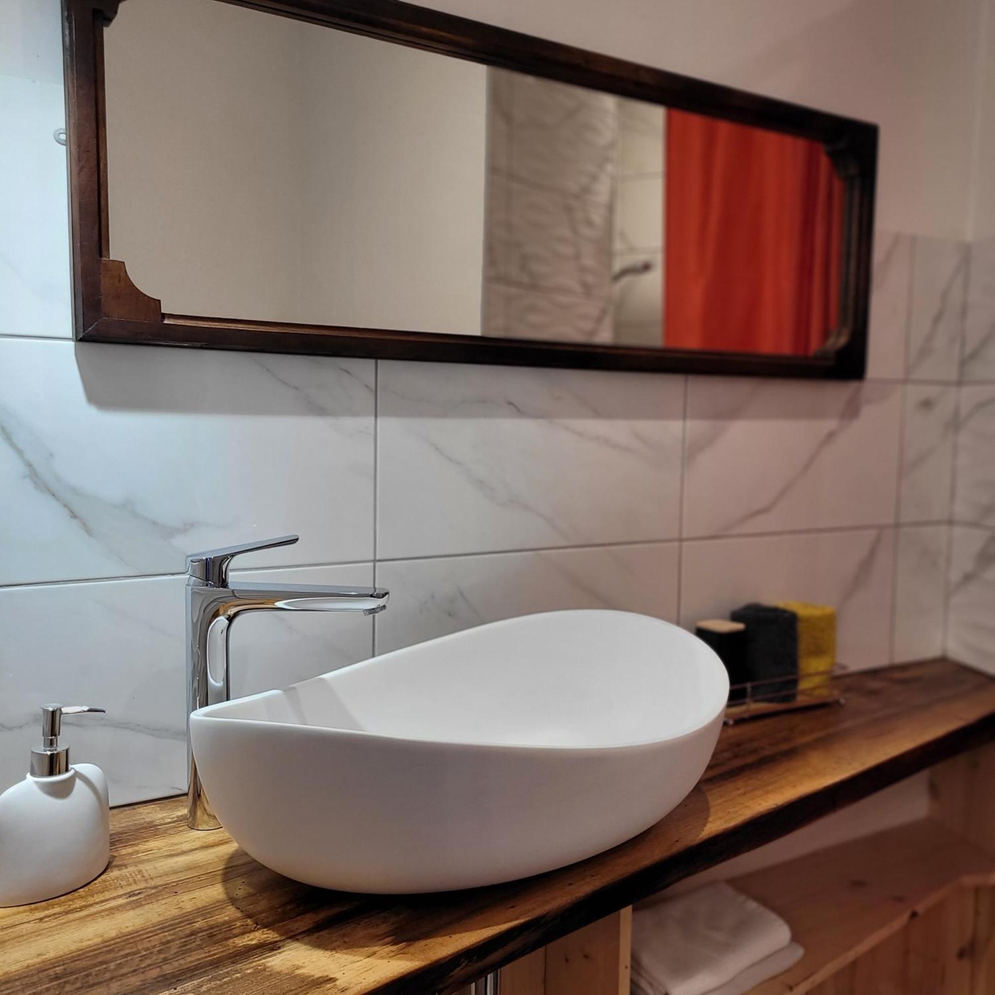 Bed and Breakfast L'Ancre Vive Charentay Zewnętrze zdjęcie